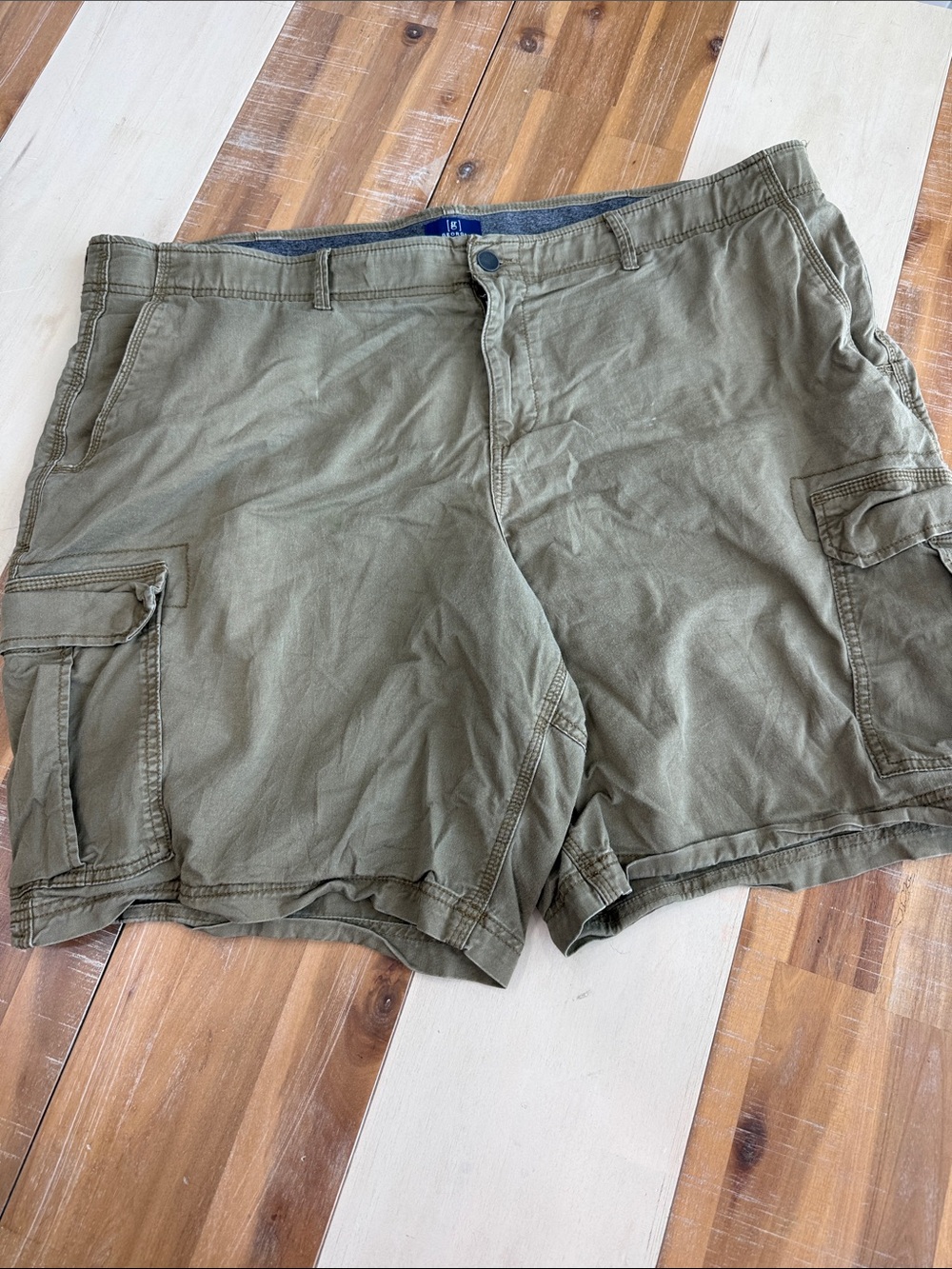 George Olive Cargo Shorts